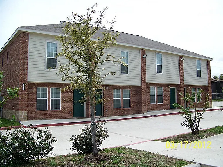 4504 College Main St #114 — Photo 13