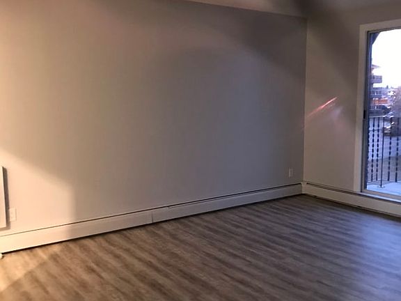 4th image of 3719 8th St E #21