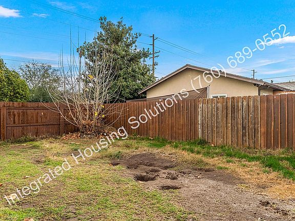 4th image of 701 W 10th Ave