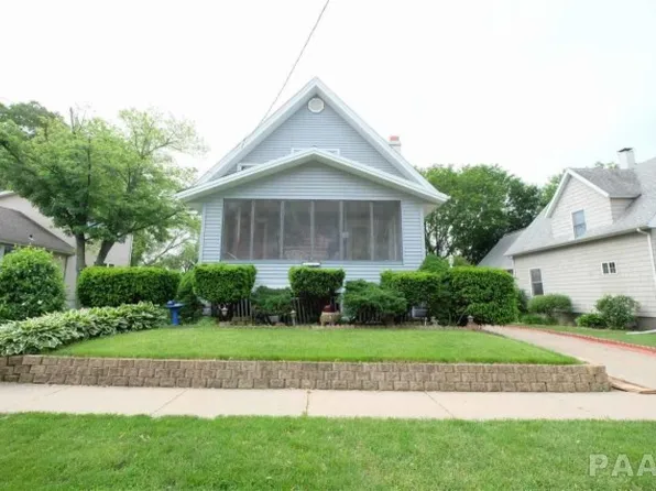 1102 E Hines Ave, Peoria Heights, IL 61616