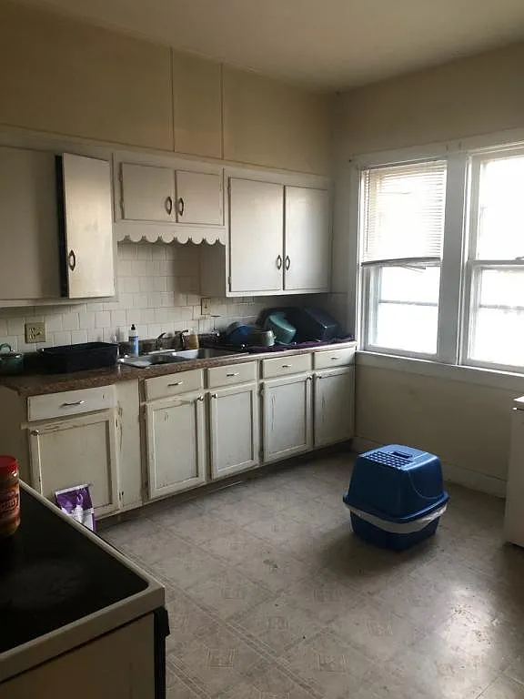 904 W Stephenson, Apt#1 — Photo 3