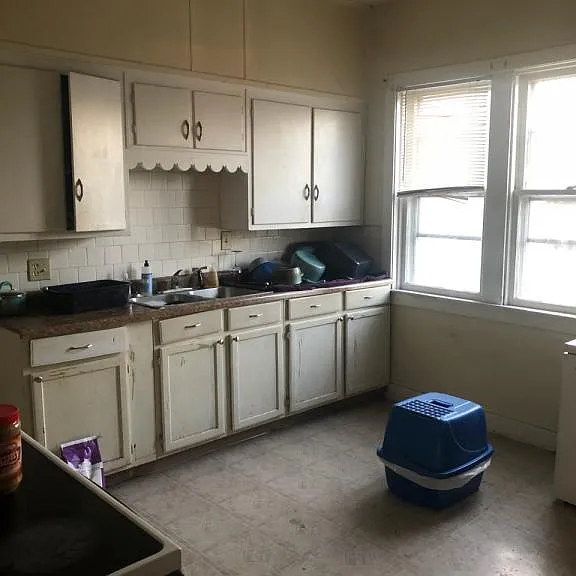 904 W Stephenson St #1 — Photo 3