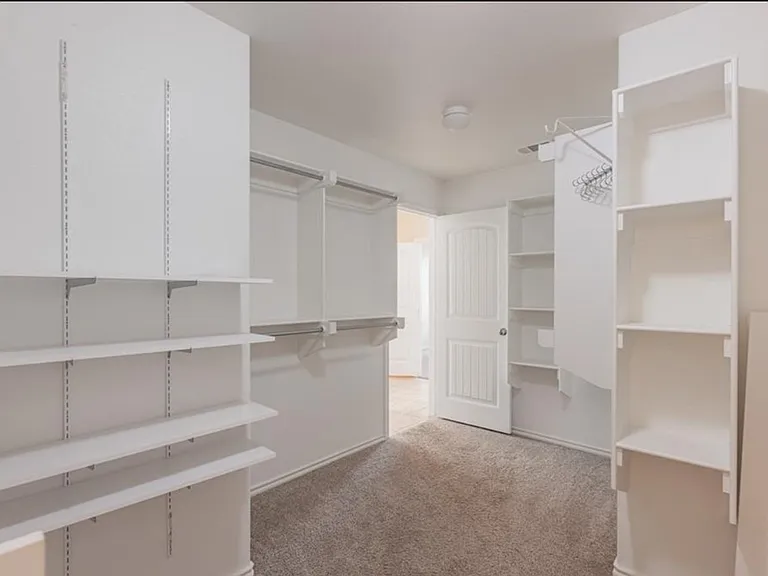6706 Yellow Rose Ct — Photo 6