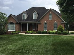 4920 Shady Maple Ln, Winston Salem, NC 27106