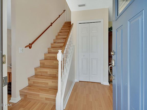 2nd image of 1140 Orangewood Ave
