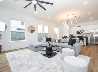 6545 Sealey St, Houston, TX 77091