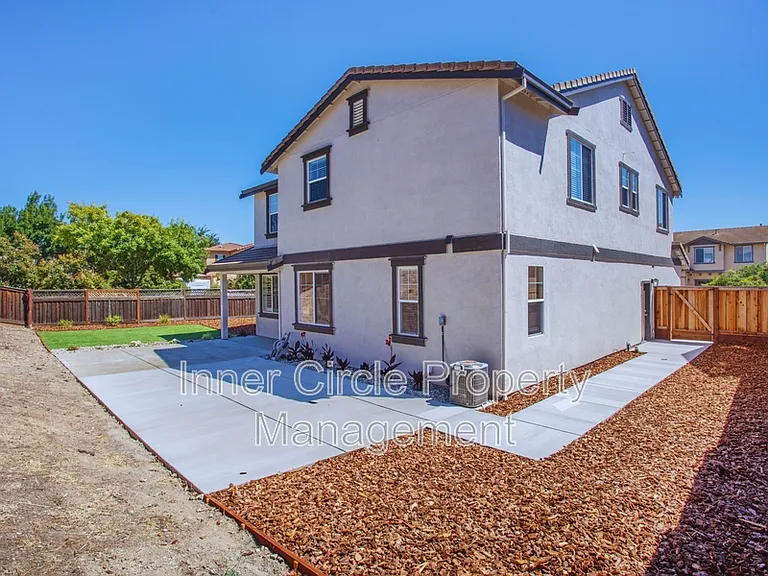 5560 McFarlan Ranch Dr — Photo 28