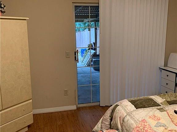 4th image of 2309 Forestbrook Dr