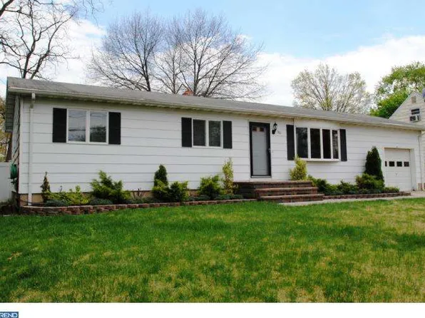 30 Sandalwood Ave, Hamilton, NJ 08619
