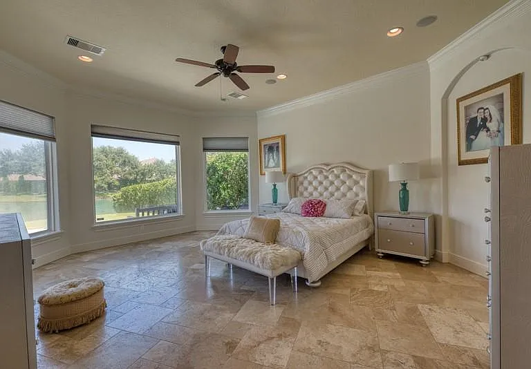 5623 Waters Landing Ln — Photo 21
