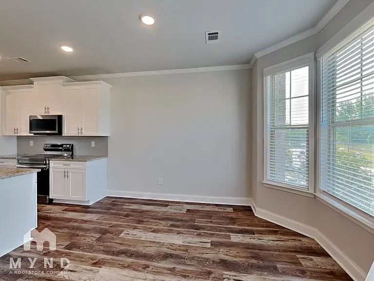 597 Fundao Ln — Photo 9
