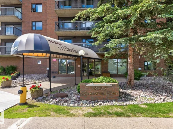 10545 Saskatchewan Dr NW #405, Edmonton, AB T6E 6C6