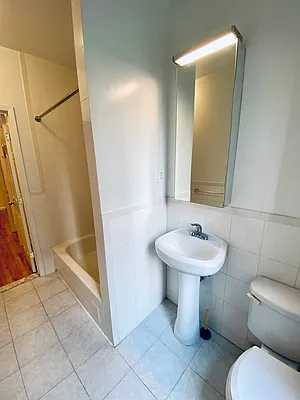 Rented by Douglas Elliman | media 15