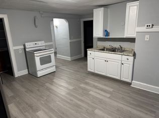 293-299 Clemente St #293-2, Holyoke, MA 01040