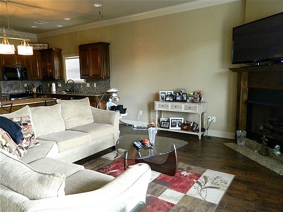 5th image of 5810 Hannah Dr