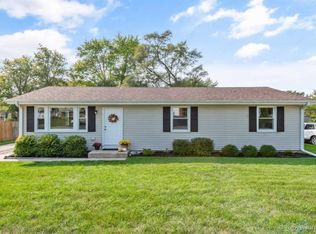 6717 Hunters Path, Cary, IL 60013