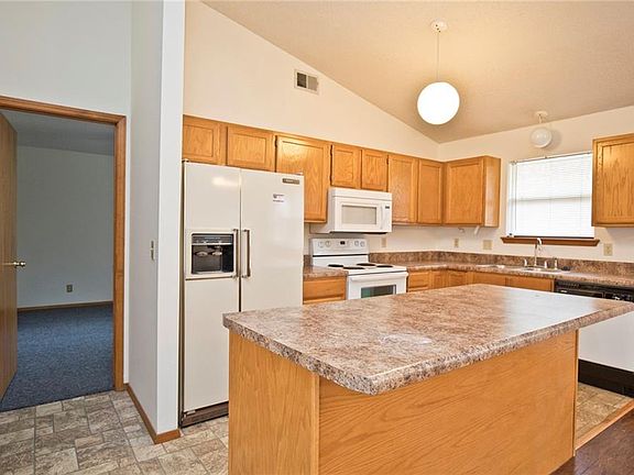 5th image of 1209 W Olrich St