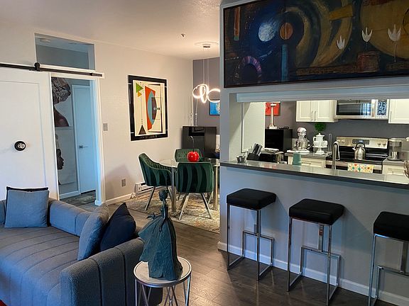 3rd image of 1201 Glen Cove Pkwy APT 1008