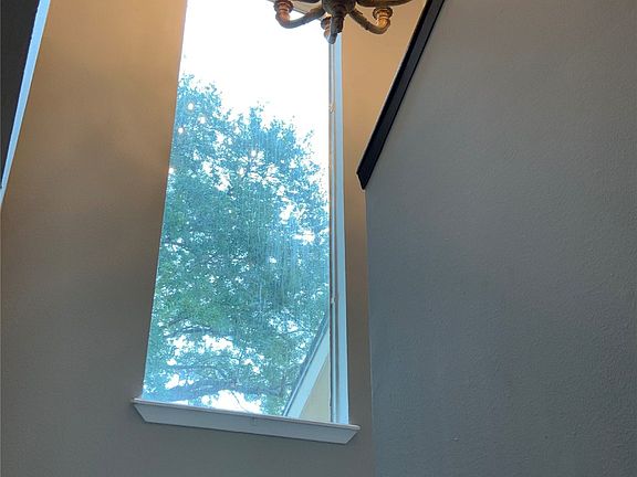 2nd image of 614 Ellingham Dr #614