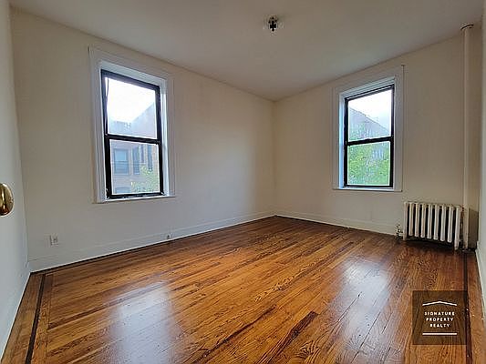 5th image of 45-11 43rd Ave #4OK