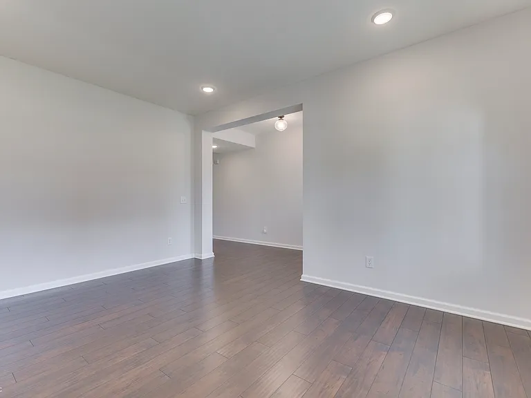 7635 Shady Trails Dr — Photo 6