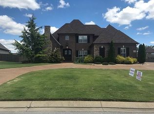 54 Grand Haven Dr, Jackson, TN 38305