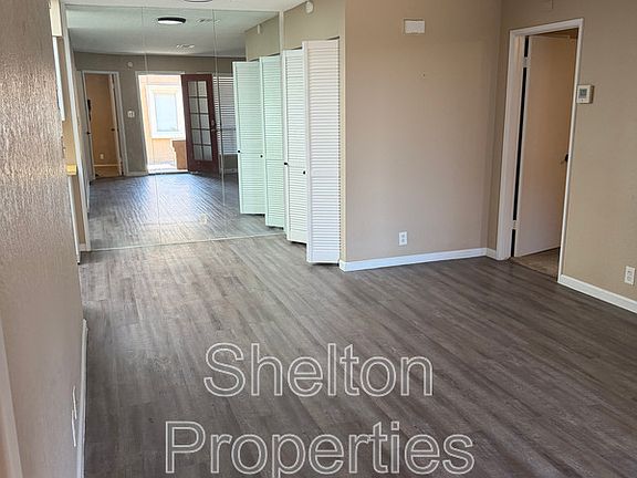 4th image of 501 W Tonopah Dr Unit 7