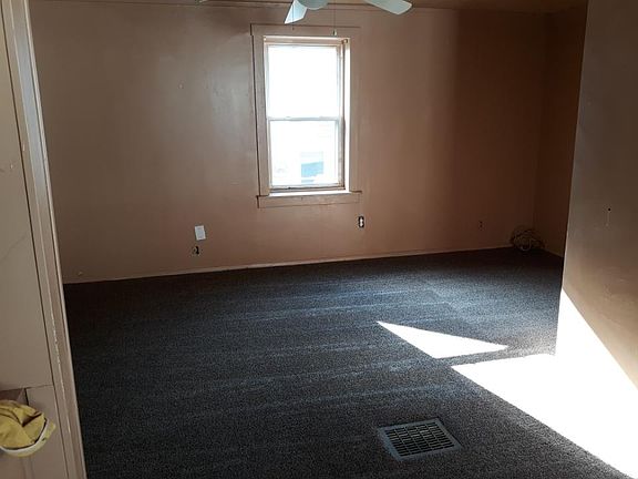 2nd image of 4881 E 107th St