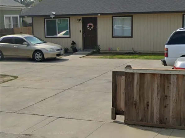 211 W Bush St, Hanford, CA 93230