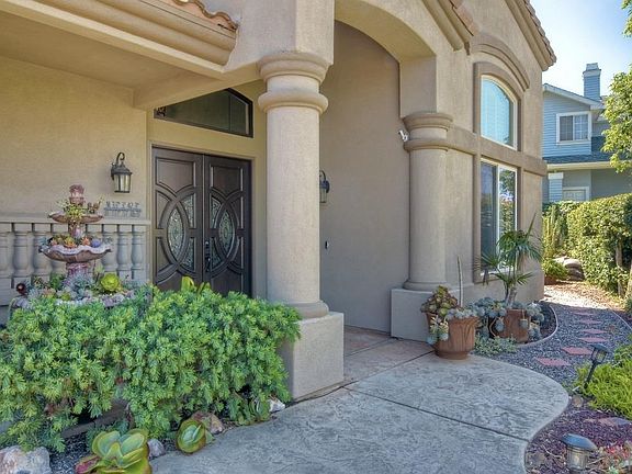 3rd image of 321 Calle De Sereno