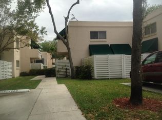 14387 SW 98th Ter, Miami, FL 33186