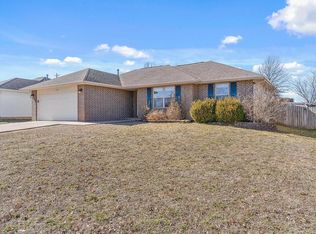 3381 S Western Ave, Springfield, MO 65807