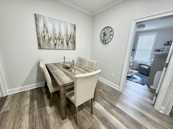 5th image of 2415 41st St APT 1
