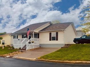 1246 Santa Anita Way, Sevierville, TN 37876