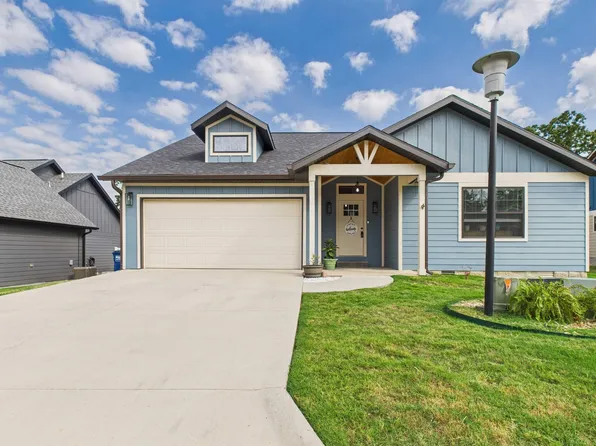 3069 Spring Mill Dr, Mountain Home, AR 72653