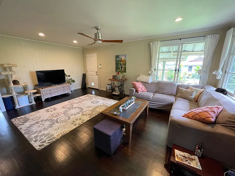 446A Kukuau St #A — Photo 6