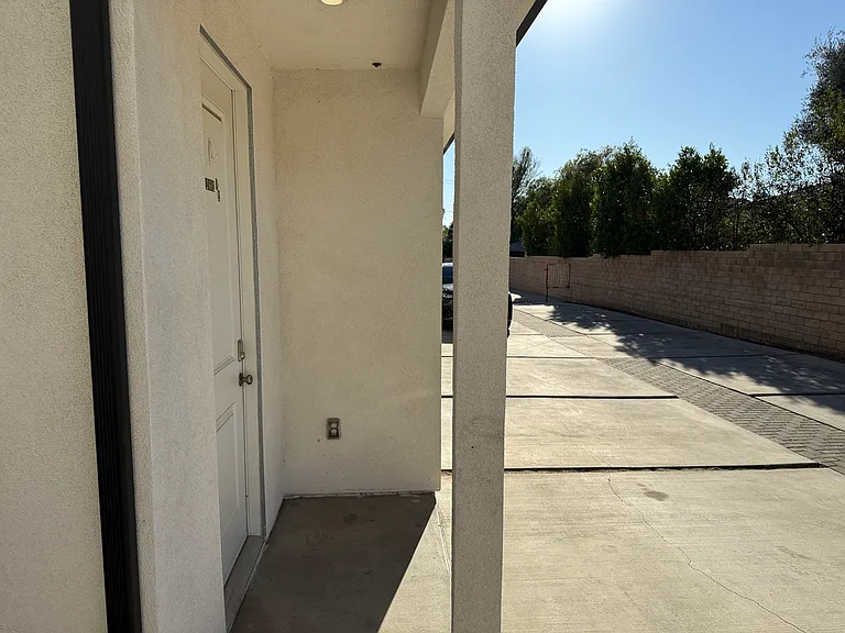 12662 Bradley Ave — Photo 4