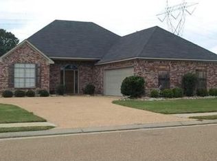 238 Kirkwood Dr, Clinton, MS 39056