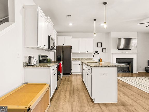 5th image of 4514 Fillmore Trl