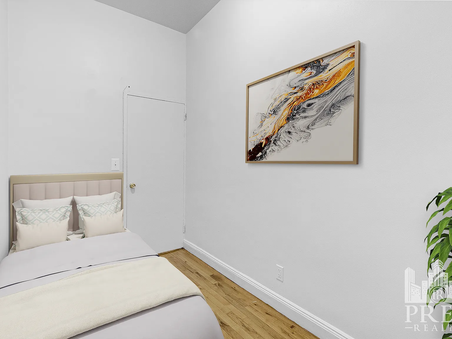 147 East 30th Street — Photo 3