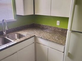 Pleasun Apartments at Pleasant