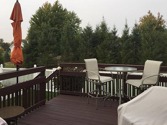 Deck-Partially Fenced Yard