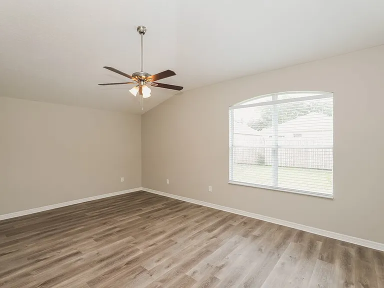 6814 Monarch Park Dr — Photo 9