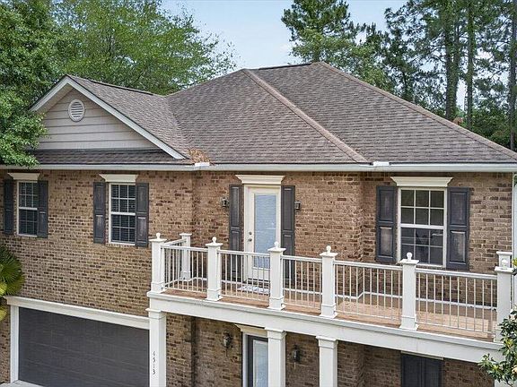 3rd image of 4513 Hermosa Rd