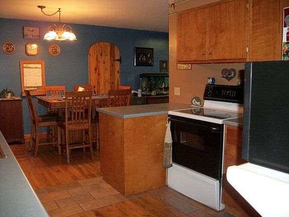 4th image of 2762 Wallaceville Rd