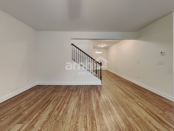4th image of 4804 Weber Ct