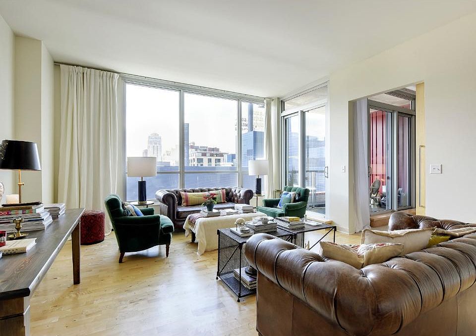 1st image of 901 2nd St S #604