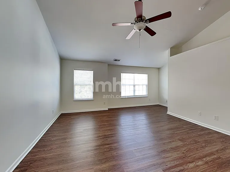 2008 City Lights Dr — Photo 14