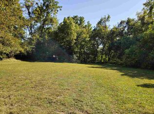 226 1/2 Simms St, Jackson, TN 38301