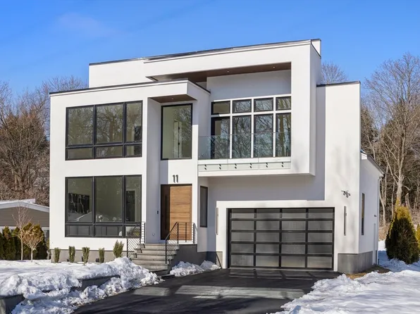 11 Edgefield Rd, Newton, MA 02468